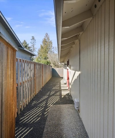 11920 SW Murphy Ln, Beaverton, OR