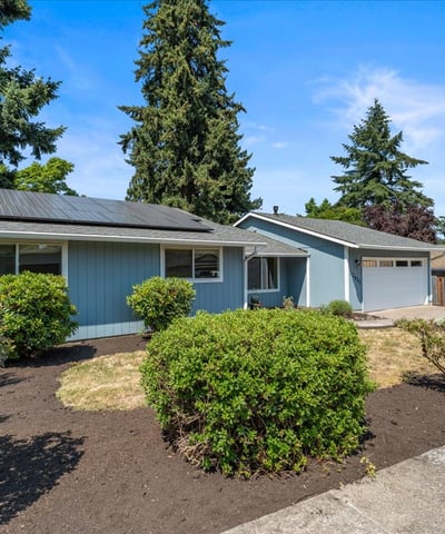 12025 SW Springwood Dr, Tigard, OR