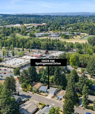 12025 SW Springwood Dr, Tigard, OR