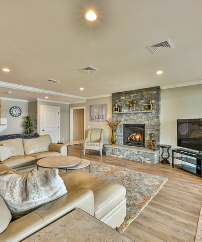 15 Bates Grove Rd, Webster, MA