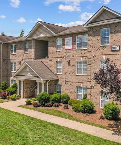 The Phoenix Apartments of Elon, Elon, NC