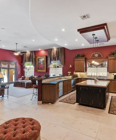 9717 Winter Palace Dr, Las Vegas, NV