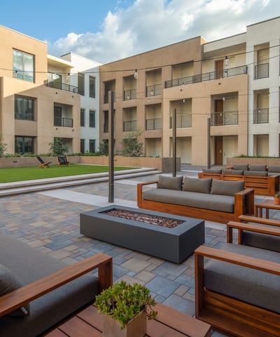 Courtyard with Fire Place and Seatings