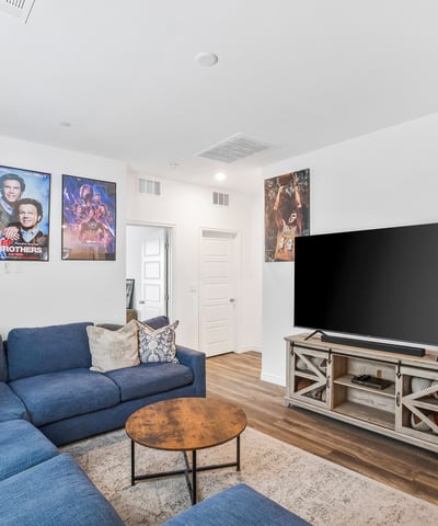600 N. Carriage Hill Dr. #1045, Las Vegas, NV