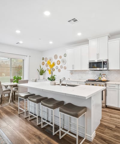 600 N. Carriage Hill Dr. #1045, Las Vegas, NV
