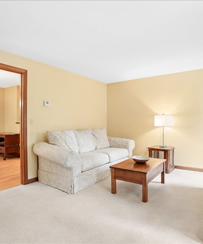 4 Lawson Farm Road, Londonderry, NH