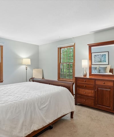 4 Lawson Farm Road, Londonderry, NH