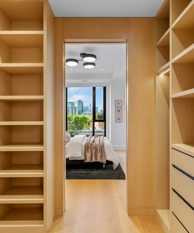 1 strathgowan avenue, Suite 710, Toronto, ON