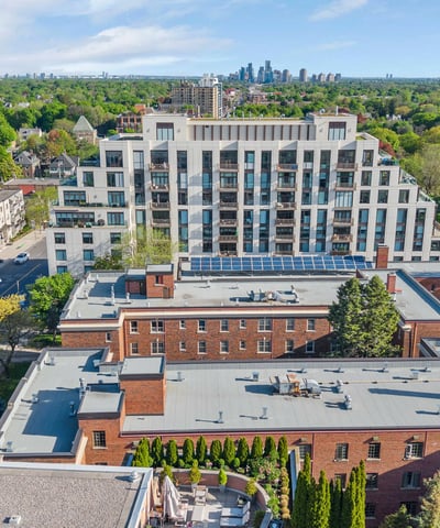 1 strathgowan avenue, Suite 710, Toronto, ON