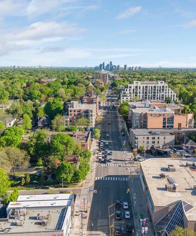 1 strathgowan avenue, Suite 710, Toronto, ON