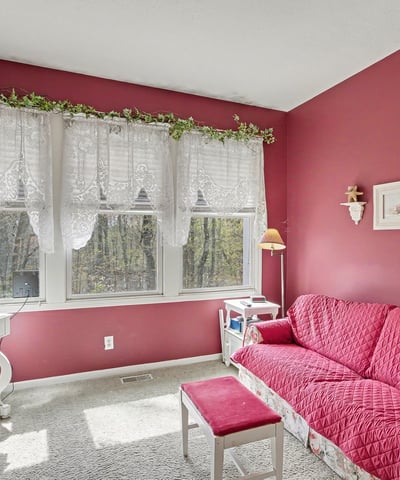 7151 Steeplechase Way, 41, Lansing, MI