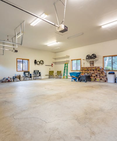17325 Nicklaus Court, Weed, CA
