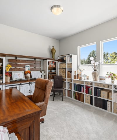Main level bedroom used as a craft room