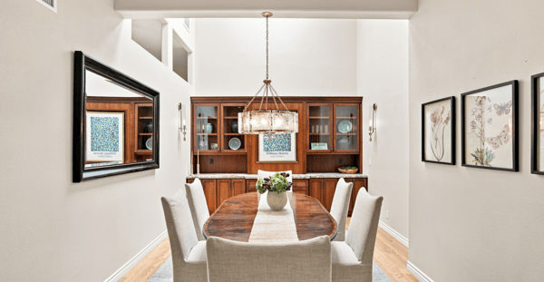 5500 Liverpool Court, Oak Park, CA