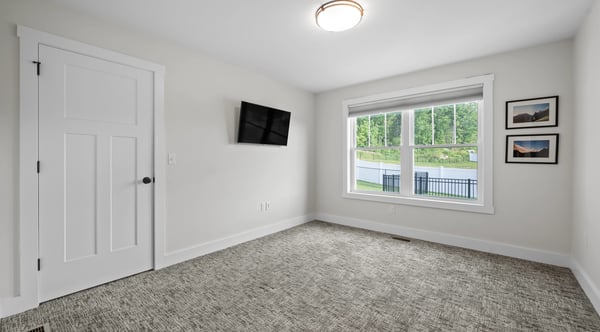 22 Kendall Lane, Raymond, NH