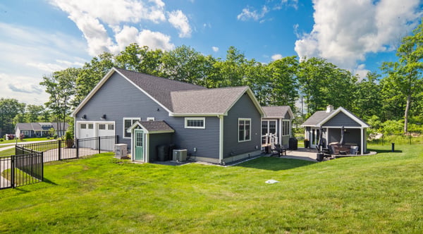 22 Kendall Lane, Raymond, NH