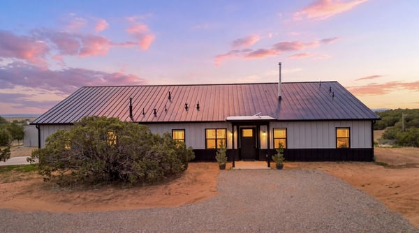 8 South Horton Road, Edgewood, NM