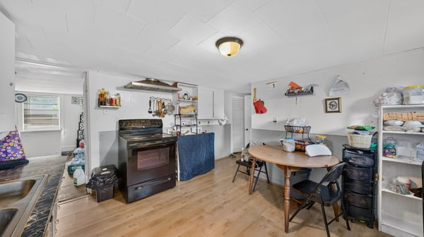 168-170 S Main St, Hopedale, MA
