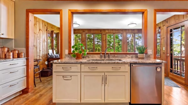 127 Penacook Road, Sutton, NH