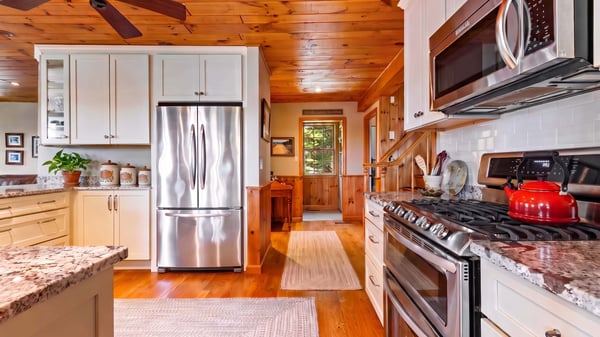 127 Penacook Road, Sutton, NH
