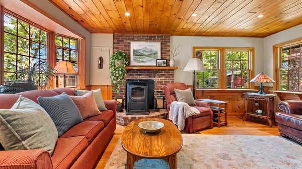 127 Penacook Road, Sutton, NH