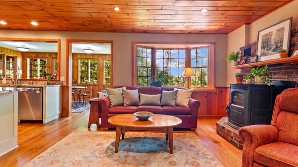 127 Penacook Road, Sutton, NH