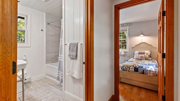 127 Penacook Road, Sutton, NH