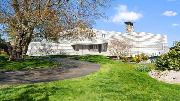 39 Chippechaug Trail, Mystic, CT