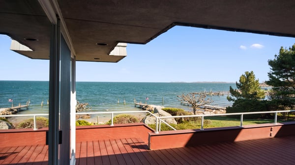 39 Chippechaug Trail, Mystic, CT