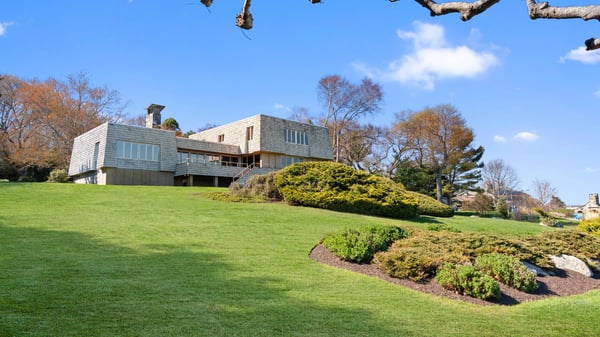 39 Chippechaug Trail, Mystic, CT