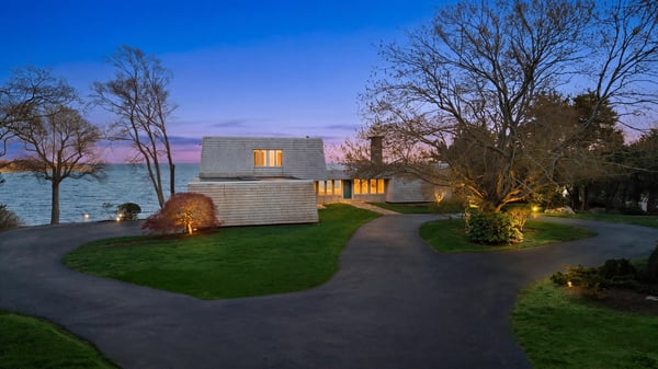39 Chippechaug Trail, Mystic, CT
