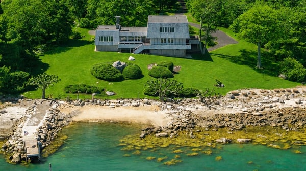 39 Chippechaug Trail, Mystic, CT
