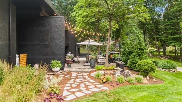 17 Pine Ridge Road, Woodbridge, CT