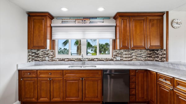 610 Island Way, 201, Clearwater Beach, FL
