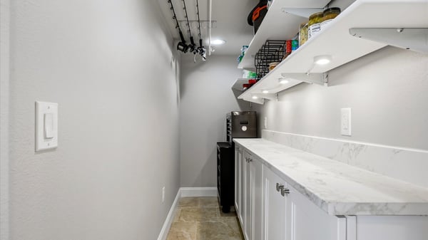 610 Island Way, 201, Clearwater Beach, FL