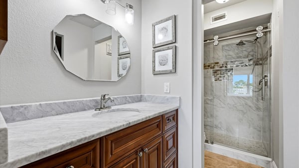 610 Island Way, 201, Clearwater Beach, FL