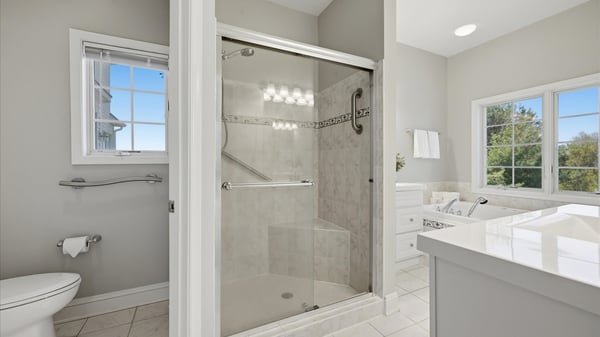 Updated Primary En Suite Bath on First Floor Main Level