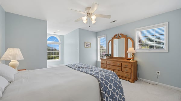 Upper Level - 2nd Bedroom