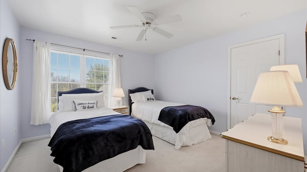 Upper Level - 4th Bedroom