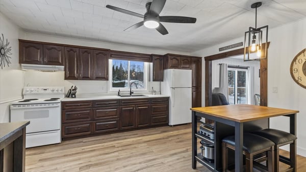 38 Allister Place, Sauble Beach, ON