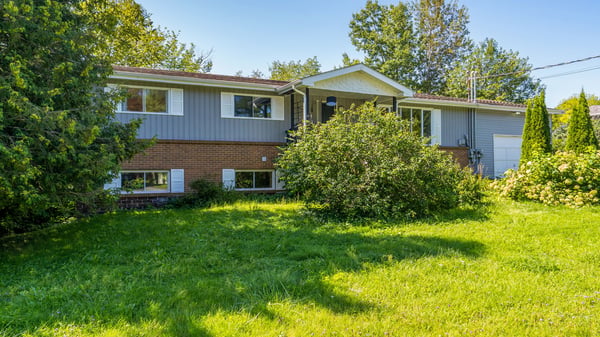 15 Ernest Avenue, Beaver Bank, NS