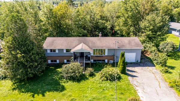 15 Ernest Avenue, Beaver Bank, NS
