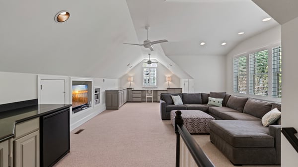 6202 Providence Country Club Dr, Charlotte, NC