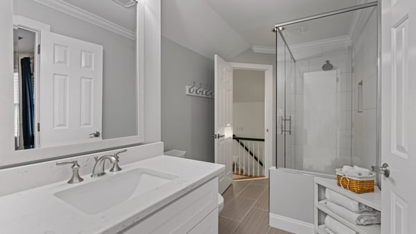 6202 Providence Country Club Dr, Charlotte, NC