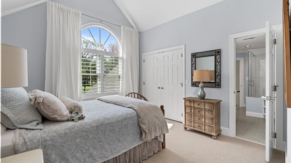 6202 Providence Country Club Dr, Charlotte, NC