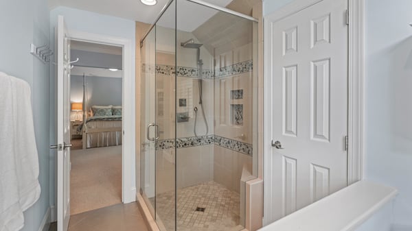 6202 Providence Country Club Dr, Charlotte, NC