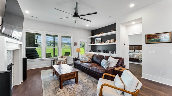 3864 W Violet Street, Fayetteville, AR