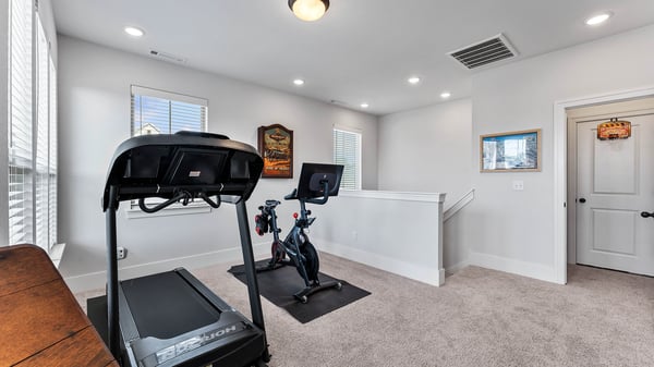 Upstairs Bonus Room