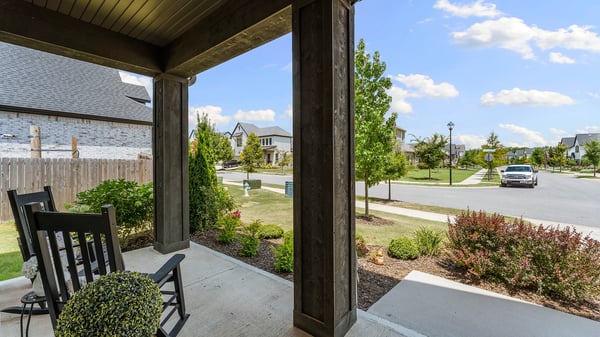 2823 N Whistle Post Dr, Fayetteville, AR