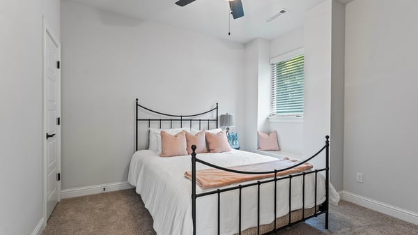 Bedroom 2nd Floor